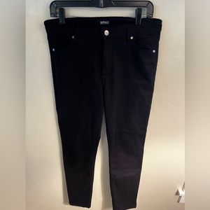 Pitch black Bufalo black mid rise stretch skinny pants size 10